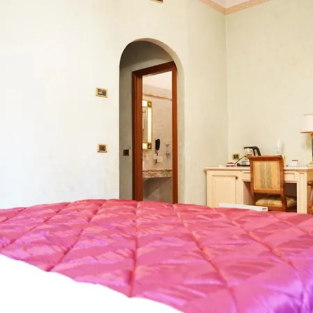 Fantastic Garden - Firenze Nord Hotel 4*