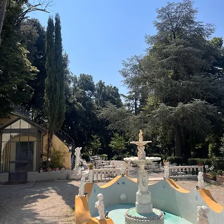 Fantastic Garden - Firenze Nord Hotel 4*