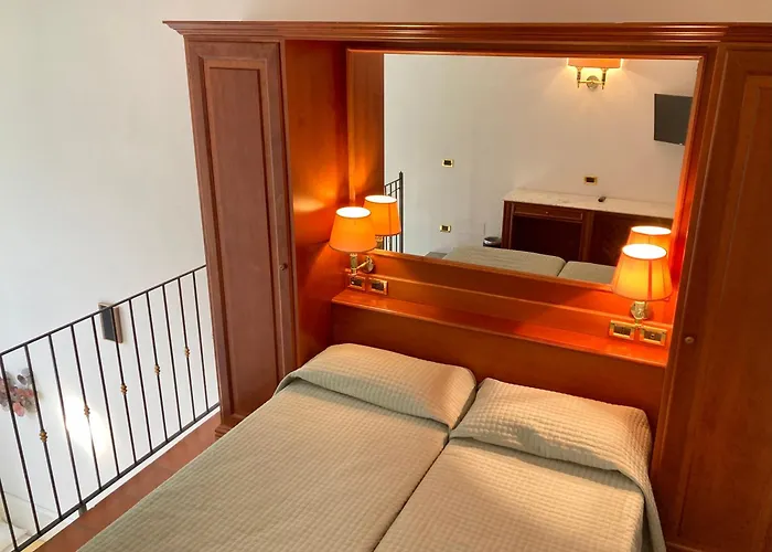 Hotel Fantastic Garden - Firenze Nord 4*